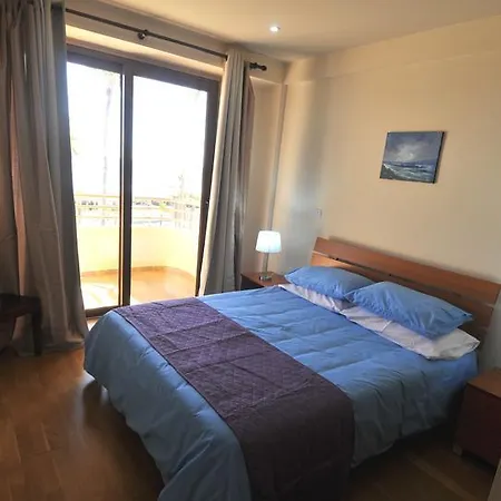 Ithaki Phinikoudes No. 202 *