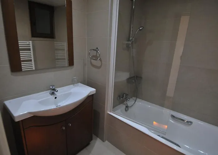 Ithaki Phinikoudes No. 202 Apartment *